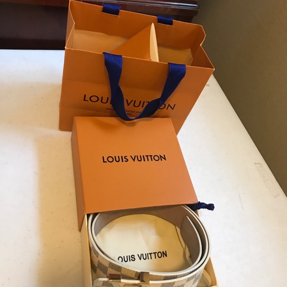 Louis Vuitton Belt M9609 - Picture 3 of 7